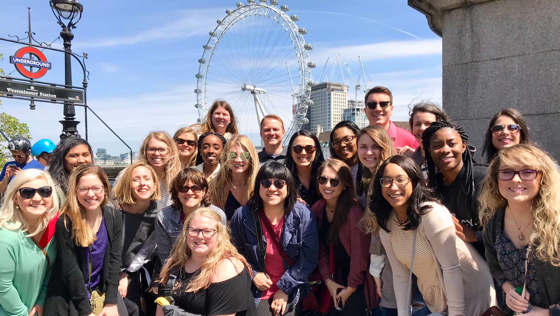 pharmacy students in London summer 20181