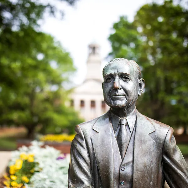 Beeson-Statue.webp