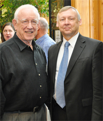 aasreplacement2 Doctors Howell and Chapman at AAS