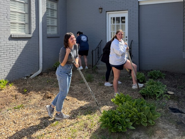 Students working in the prayer garden at Beulah Baptist Church