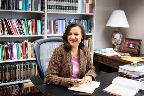 female faculty at her desk SD1020580