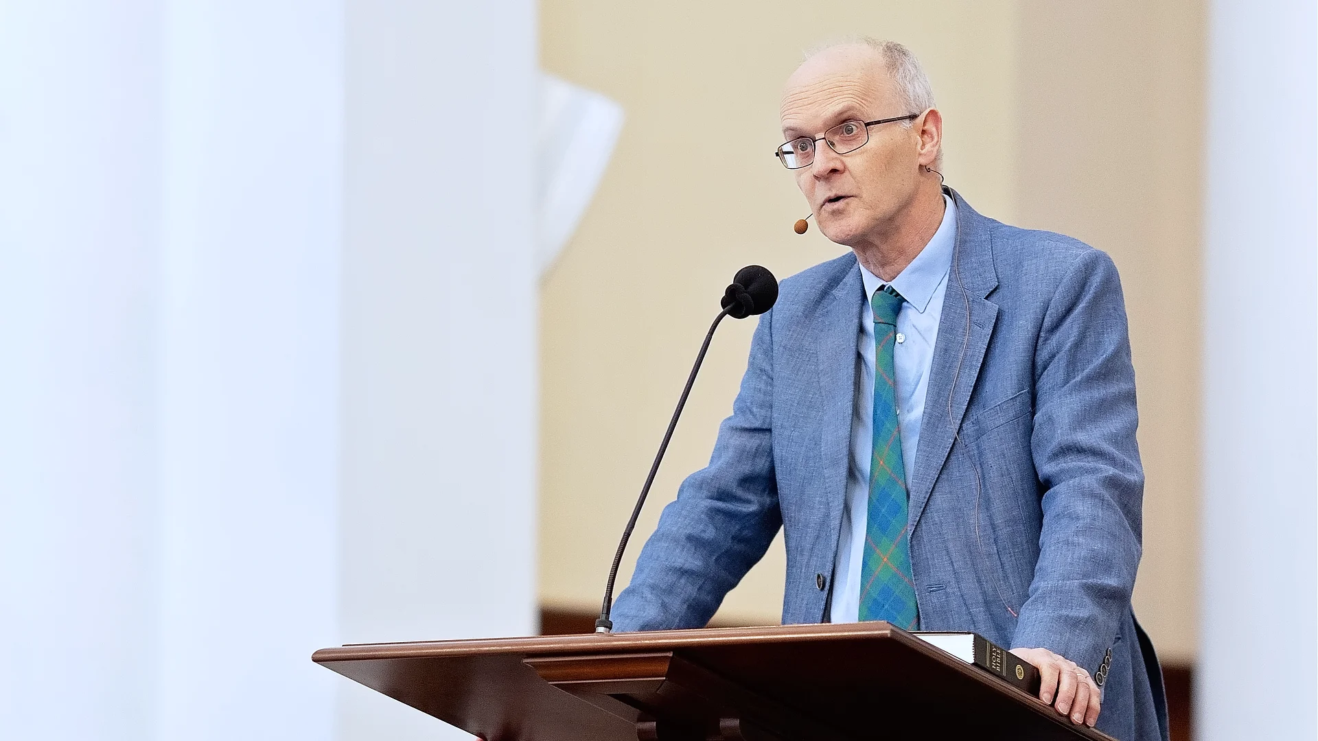 John Barclay Preaching