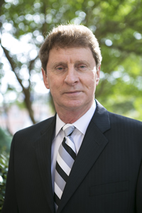 Photo of Lowell Broom