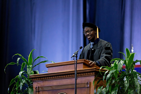 Isaac Cooper delivering commencement speech