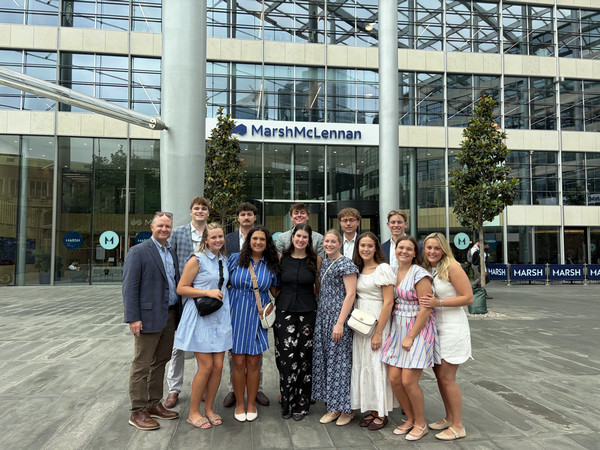 RMI Students at Marsh McLennan