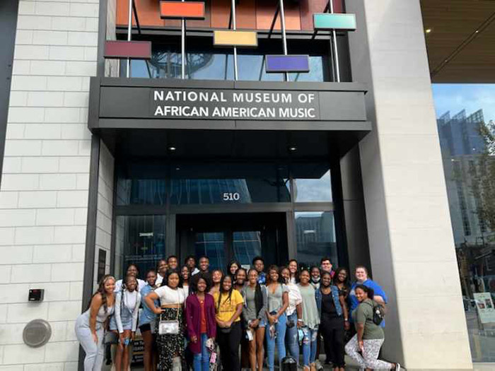 students outside museum