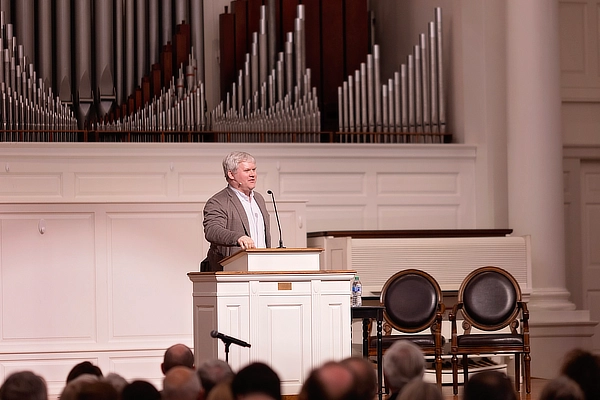 colin hansen speaking at event