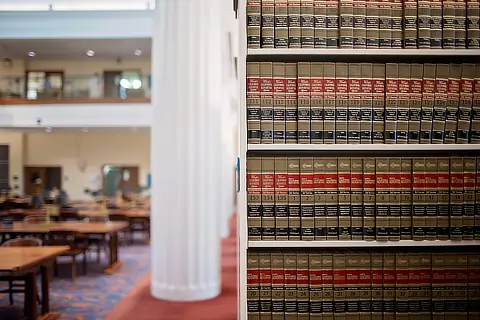Law Bookshelves DR06012022245