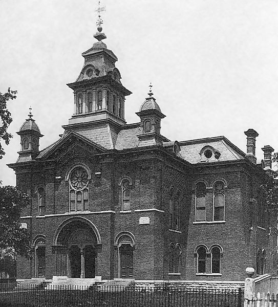 Archive Law building Photo