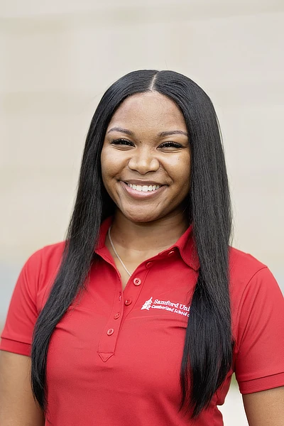 Ariel   Dixon