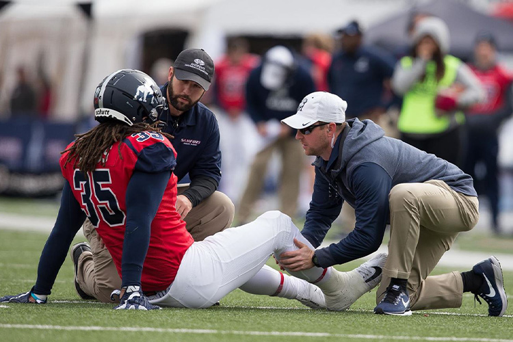 Price Named Athletic Trainer of the Year