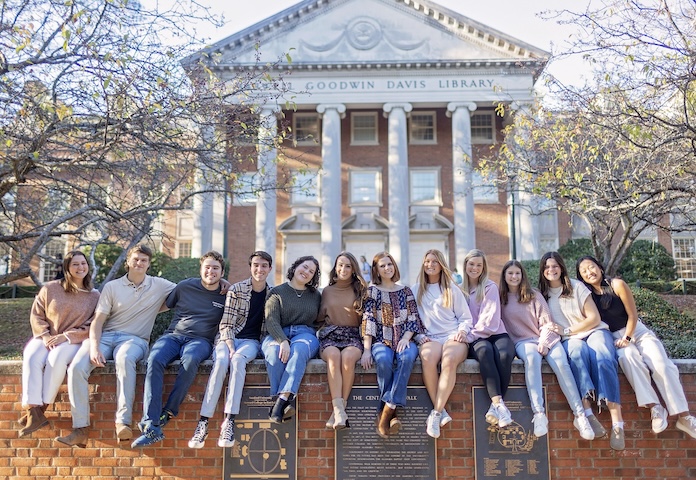 Samford students on the quad