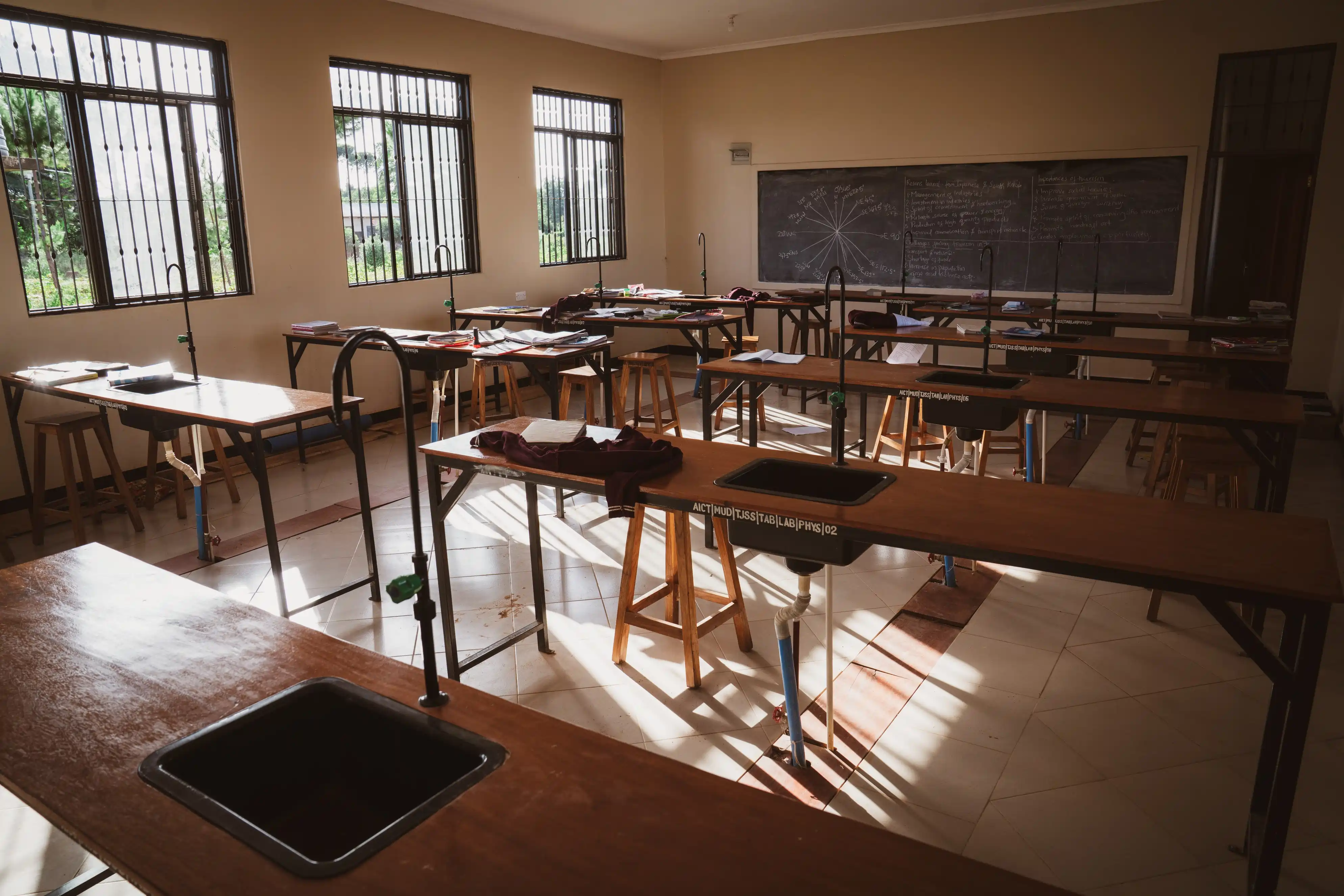 tanzania-school-2.webp