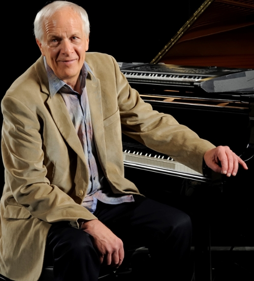 Ken Medema at Piano
