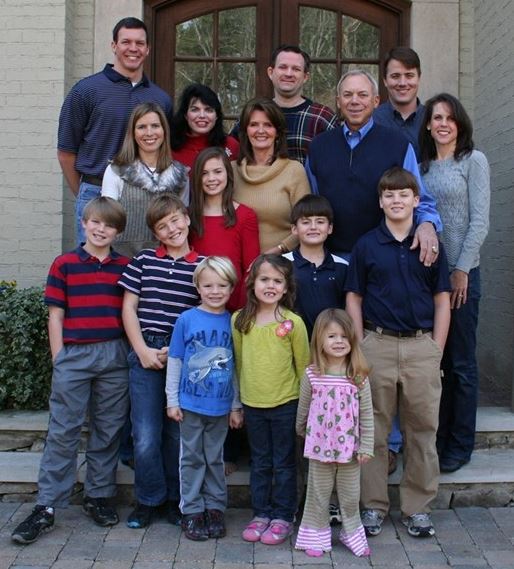 https://www.samford.edu/news/images/sullivan-family.JPG