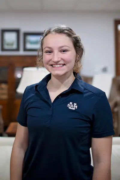 Photo of Clare Anselmi