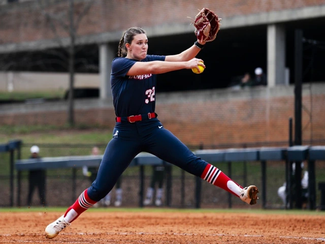 Sara Bond softball pharmacy student