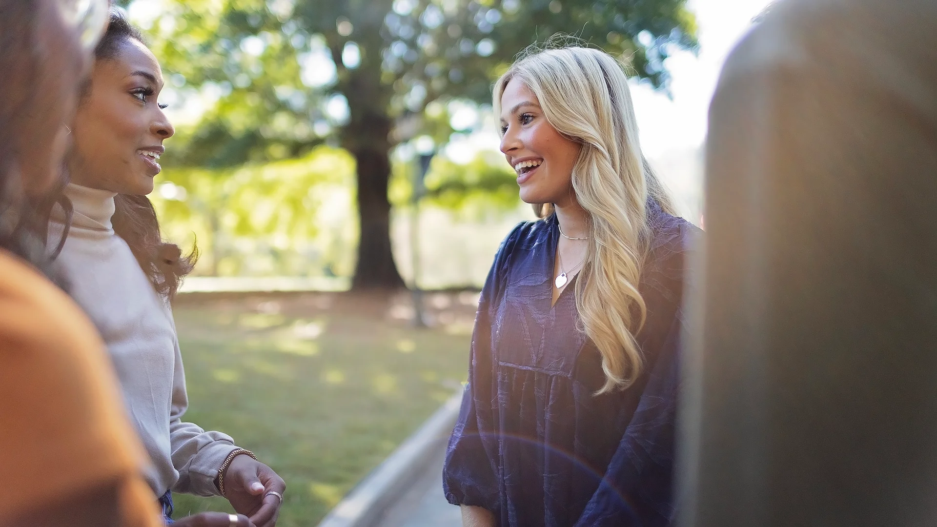 Samford Students on Campus