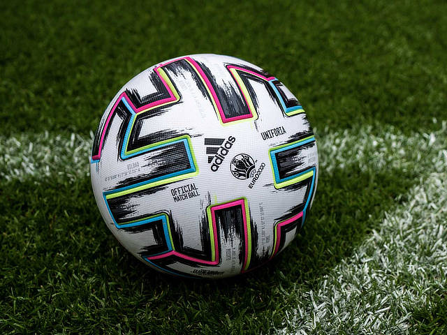 4 adidas euro 2020 ball min