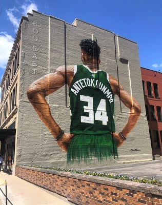 Giannis mural