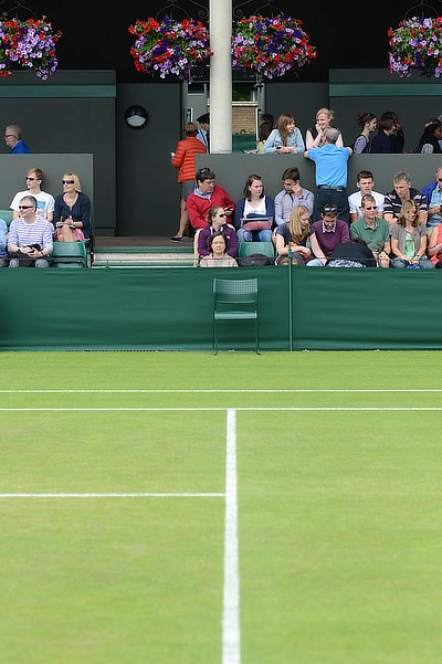 Wimbledon Tennis Court Fans