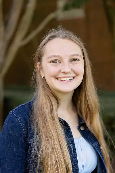 Maddie Benton